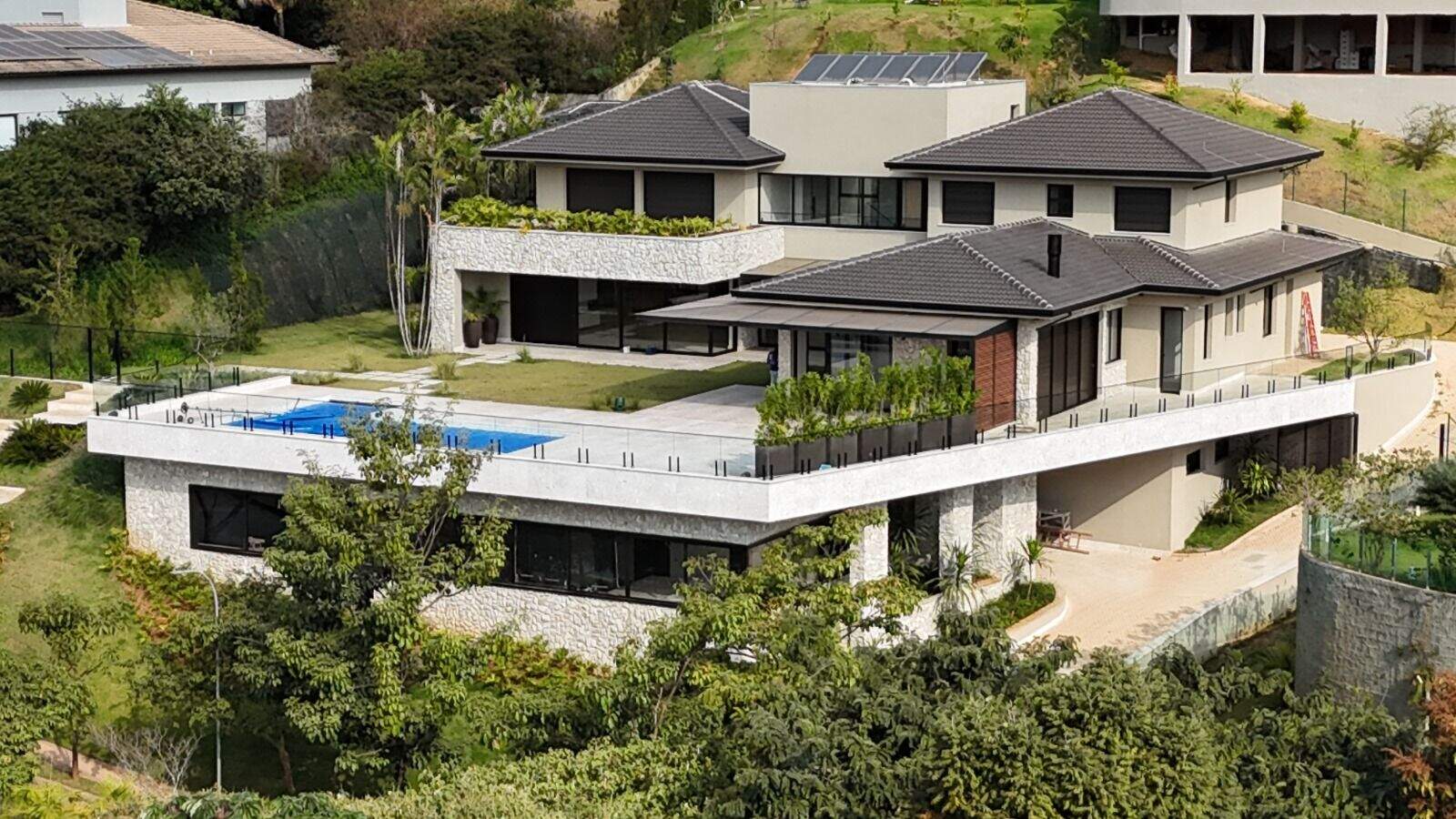 Casa à venda no Vale dos Cristais: 