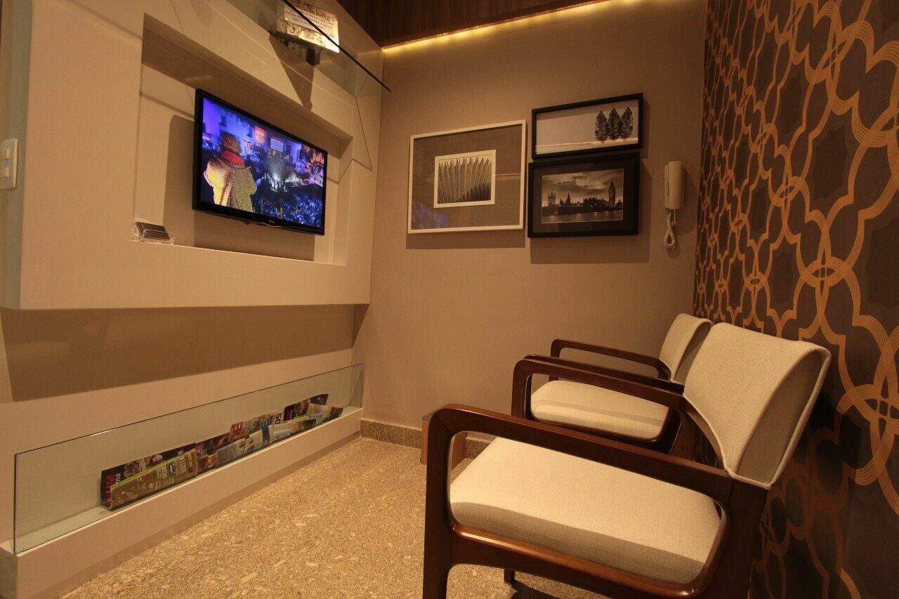 Sala à venda no Buritis: 