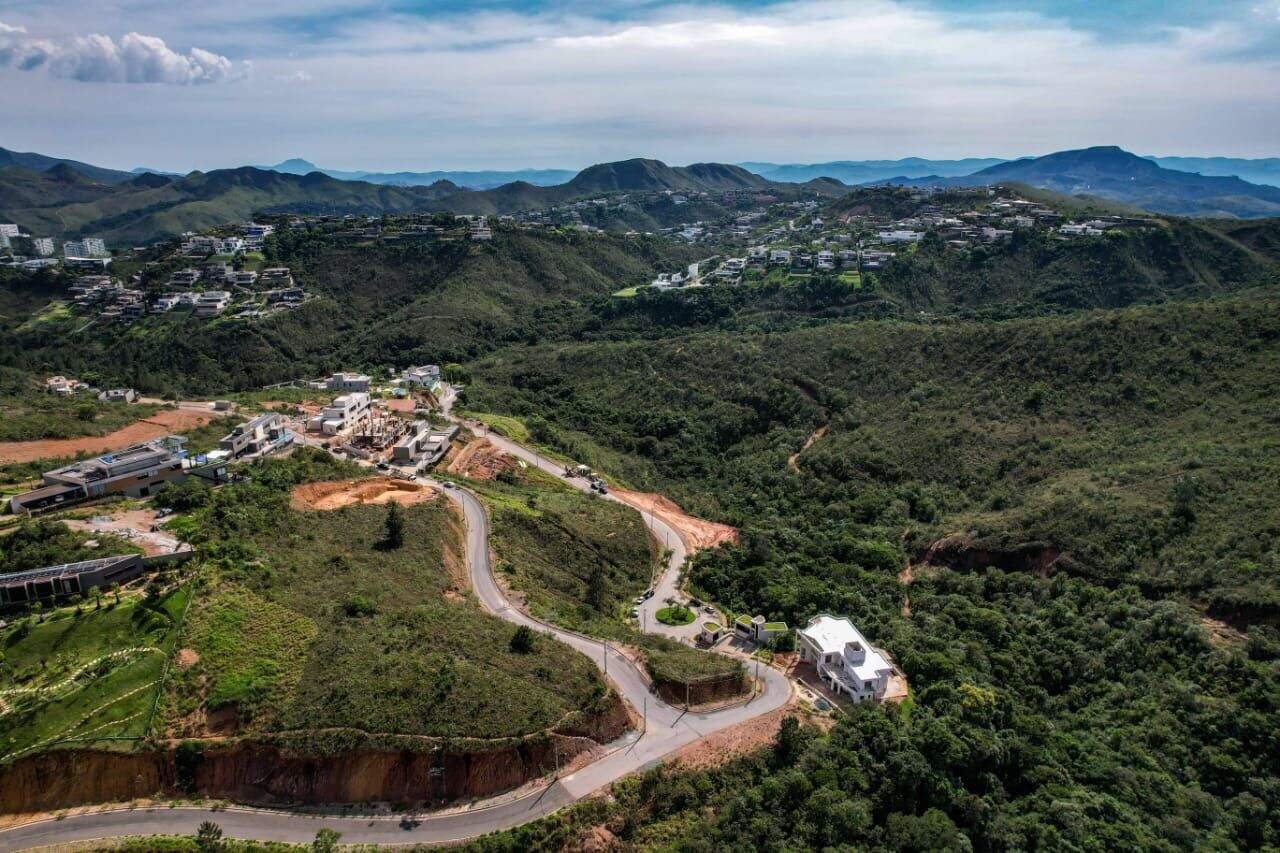 Terreno à venda no Vila Del Rey: 