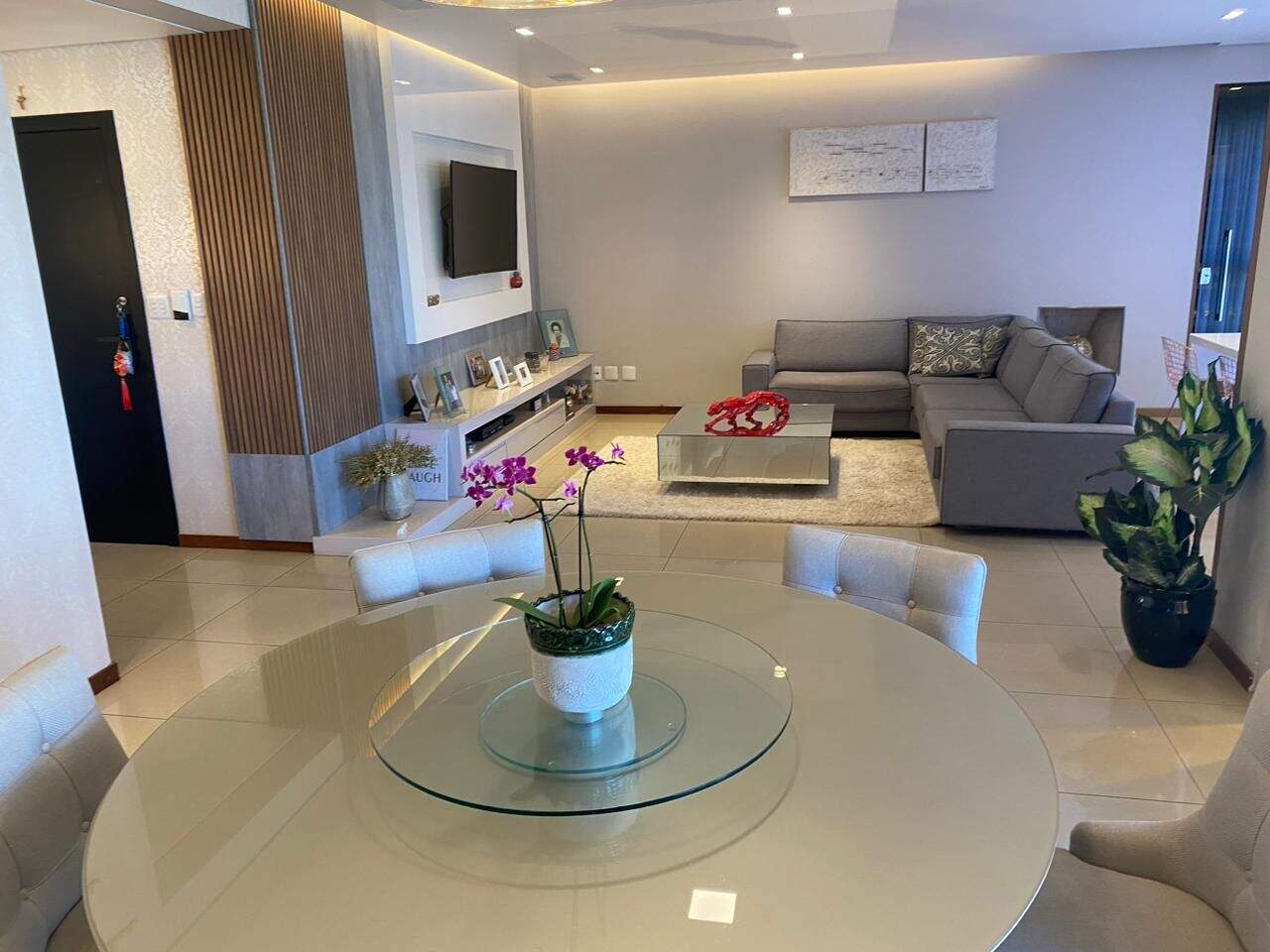 Apartamento à venda no Vila da Serra: 