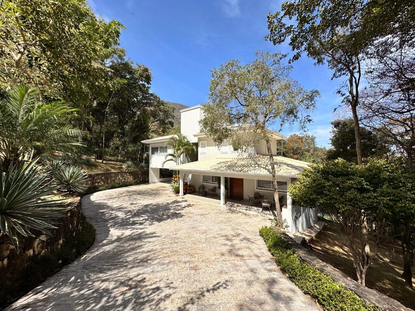 Casa à venda no Condomínio Retiro do Chalé: 