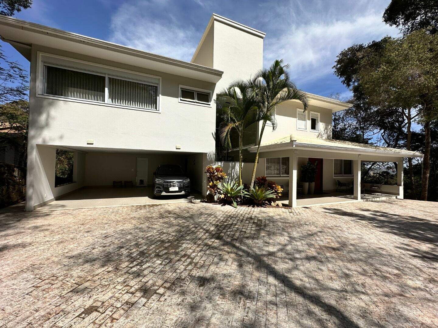 Casa à venda no Condomínio Retiro do Chalé: 