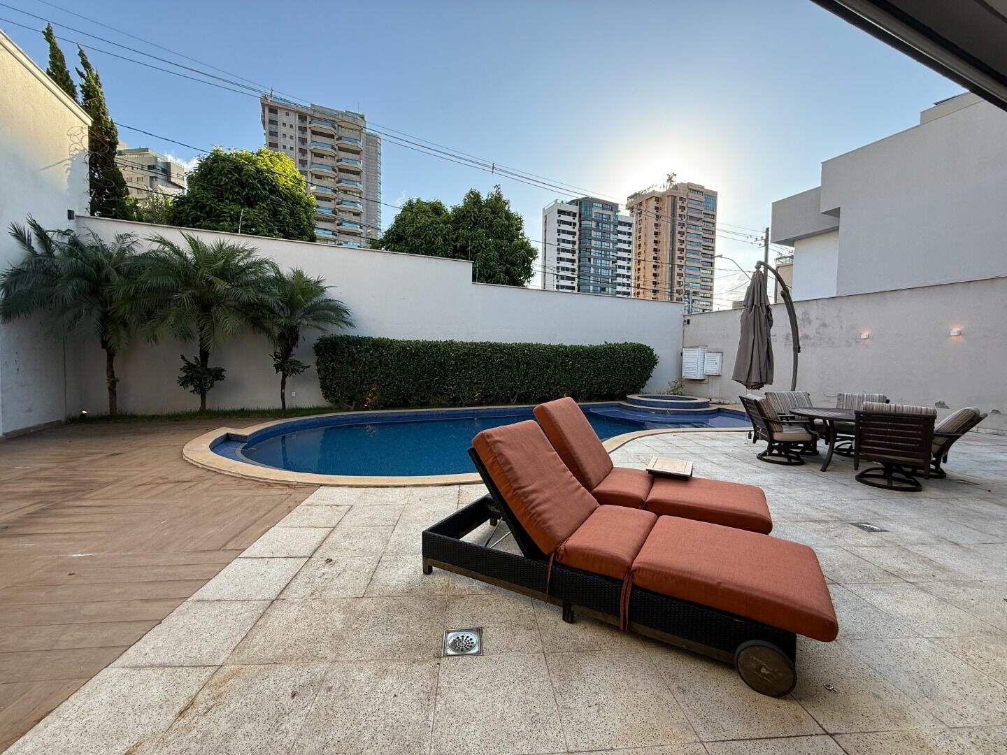 Casa à venda no Belvedere: 