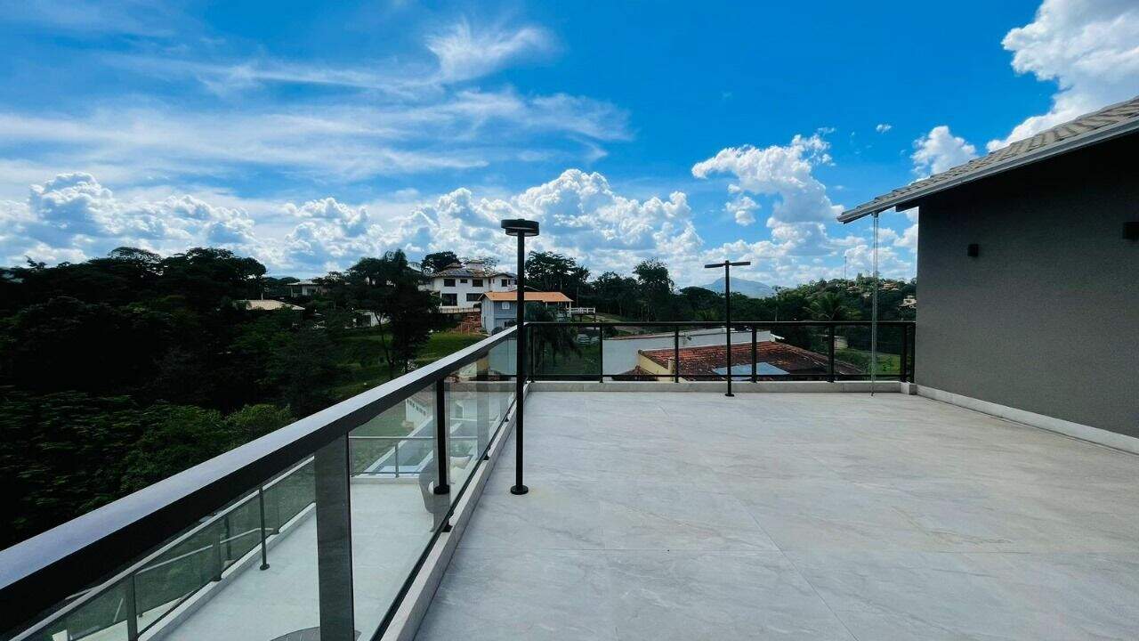 Casa à venda no Canto das Águas: 