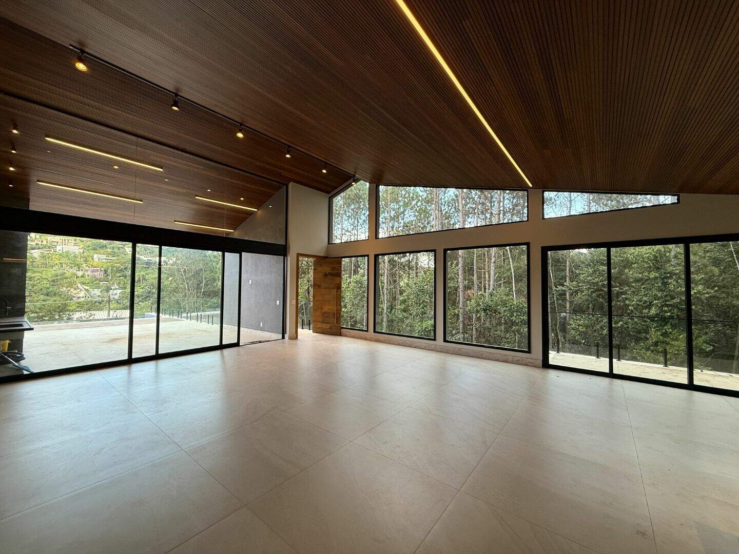 Casa à venda no Bosque da Ribeira: 