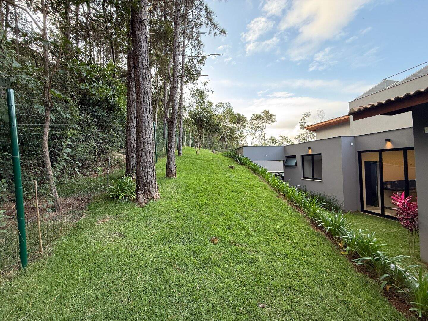 Casa à venda no Bosque da Ribeira: 