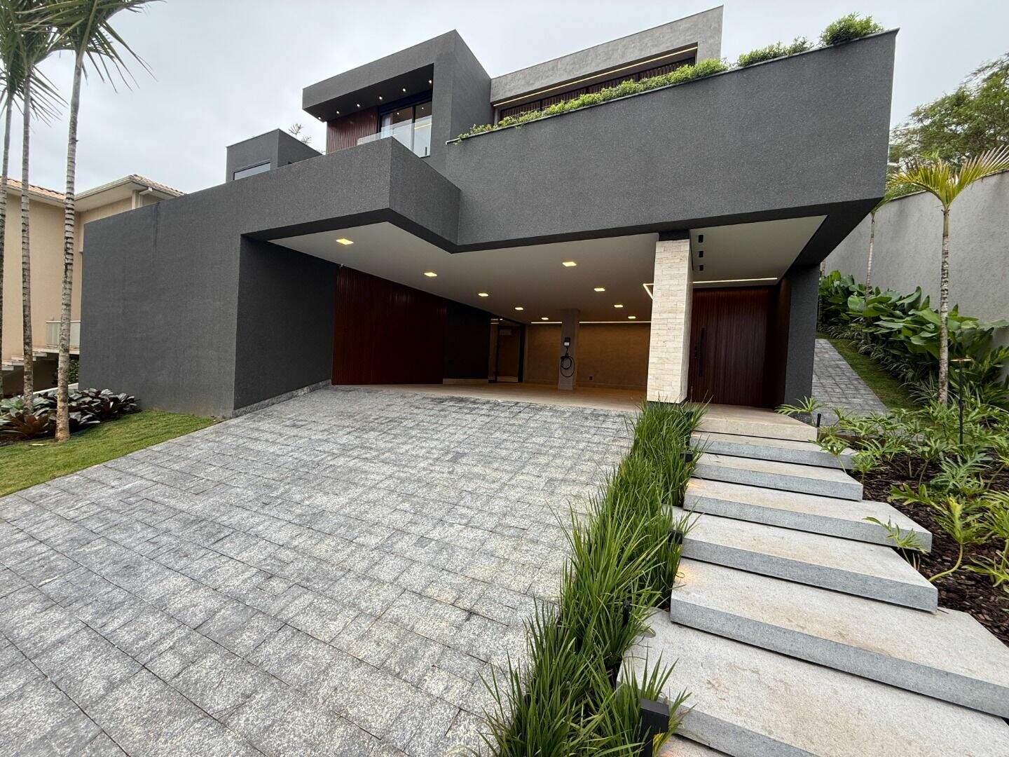 Casa à venda no Alphaville - Lagoa dos Ingleses: 