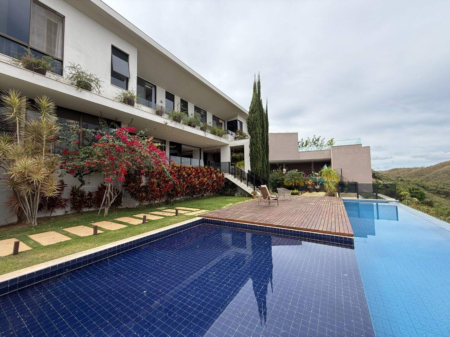 Casa à venda no Vale dos Cristais: 