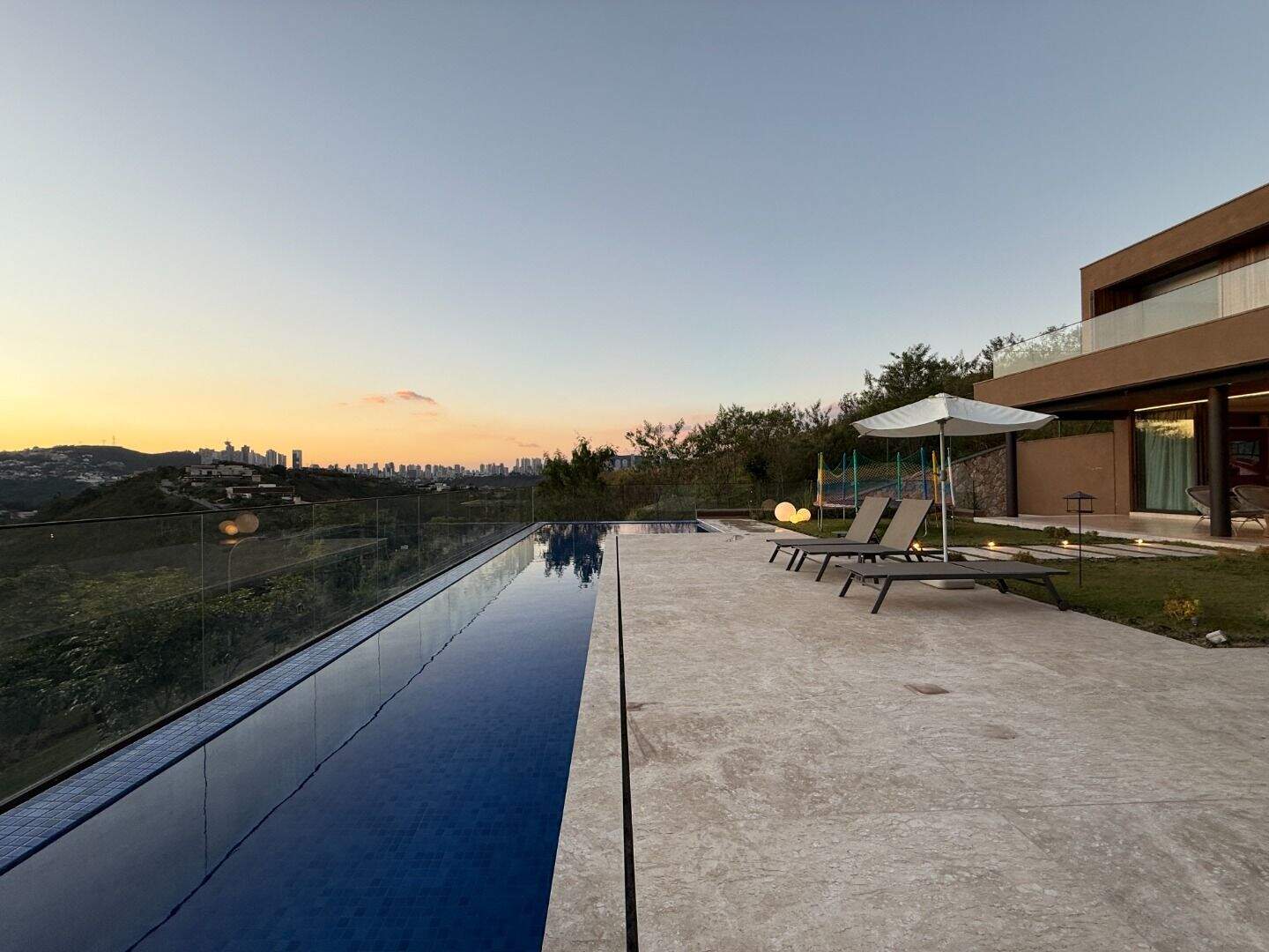 Casa à venda no Vale dos Cristais: 