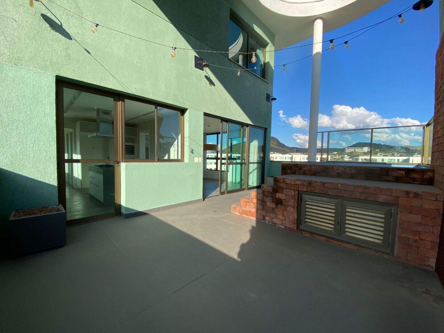 Cobertura à venda no Vale dos Cristais: 