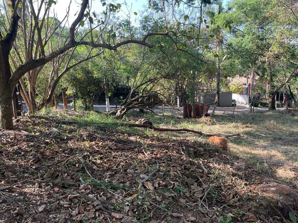Terreno à venda no Bosque Residencial do Jambreiro: 