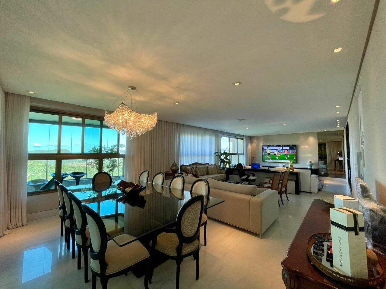 Apartamento à venda no Vila da Serra: 