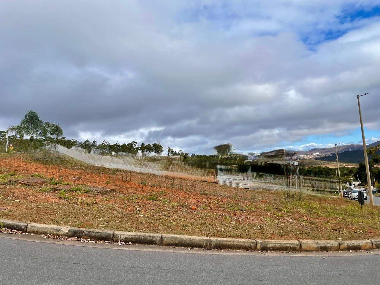 Terreno à venda no Alphaville - Lagoa dos Ingleses: 