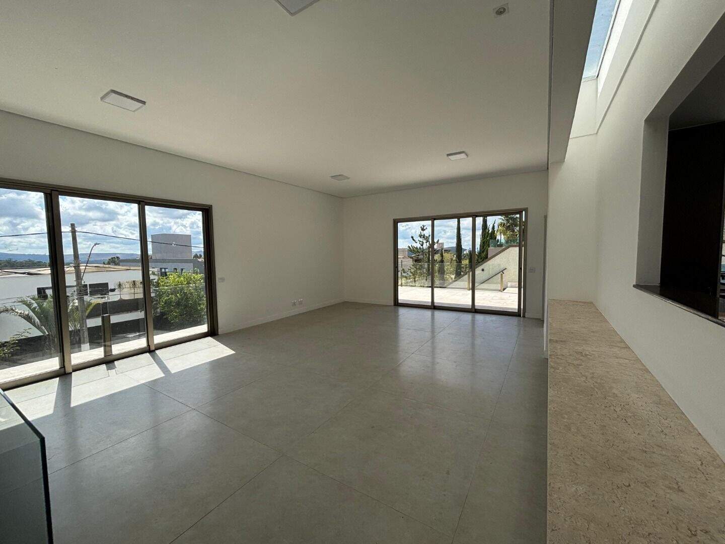 Casa à venda no Alphaville - Lagoa dos Ingleses: 