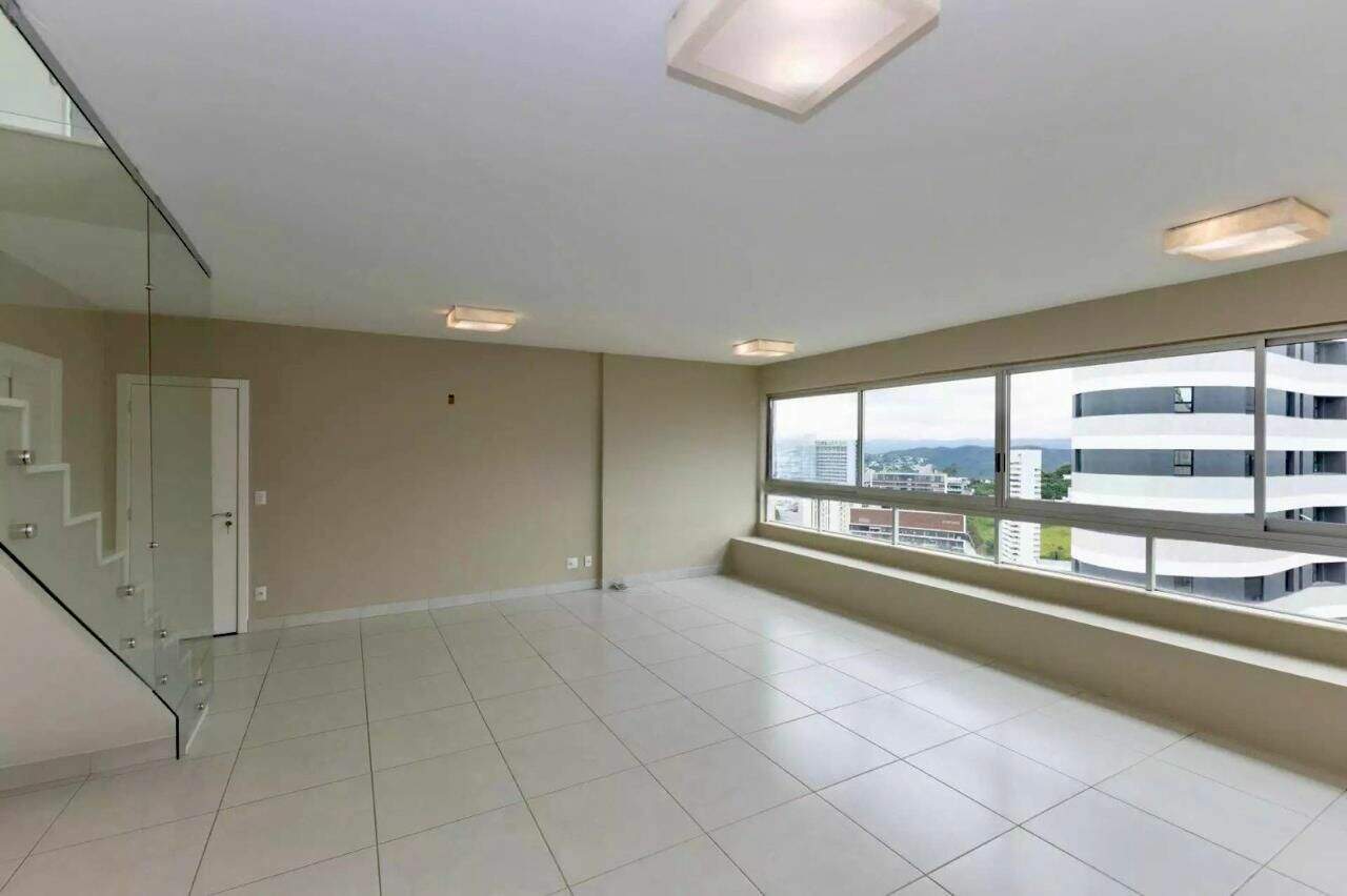 Cobertura à venda no Vila da Serra: 