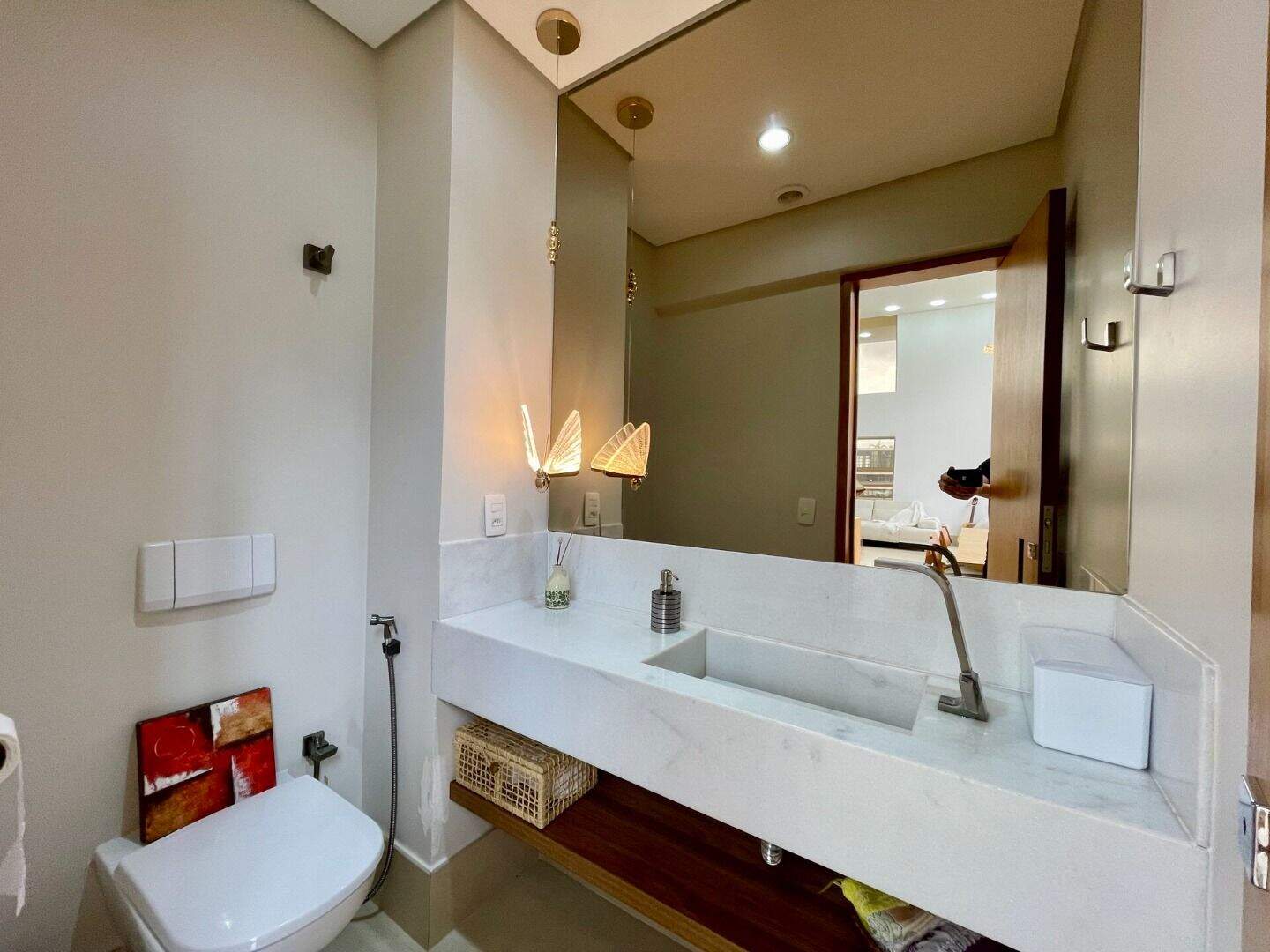 Cobertura à venda no Vale do Sereno: 