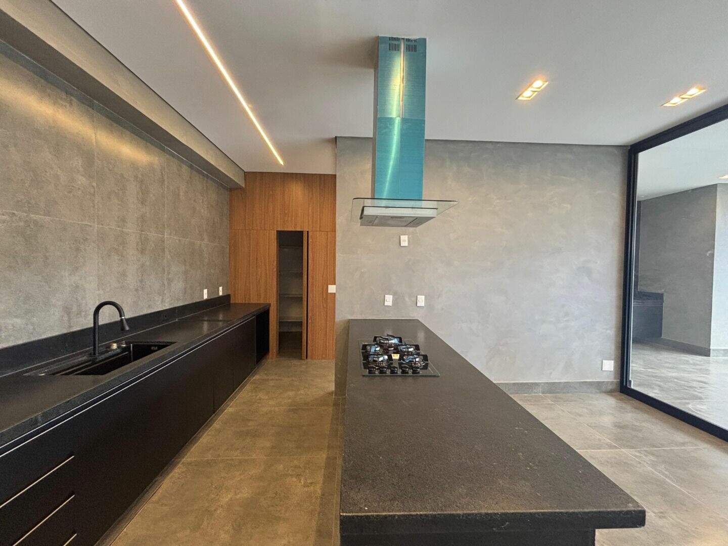 Casa à venda no Alphaville - Lagoa dos Ingleses: 