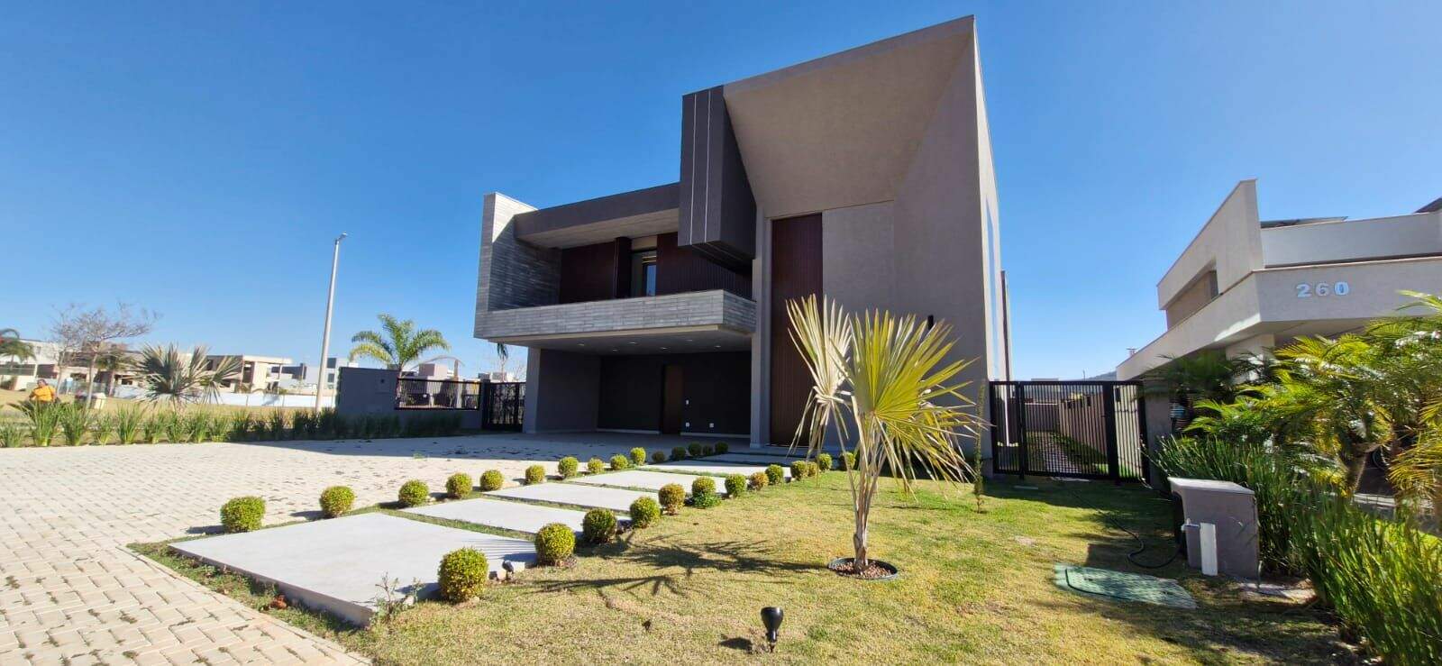 Casa à venda no Alphaville - Lagoa dos Ingleses: 