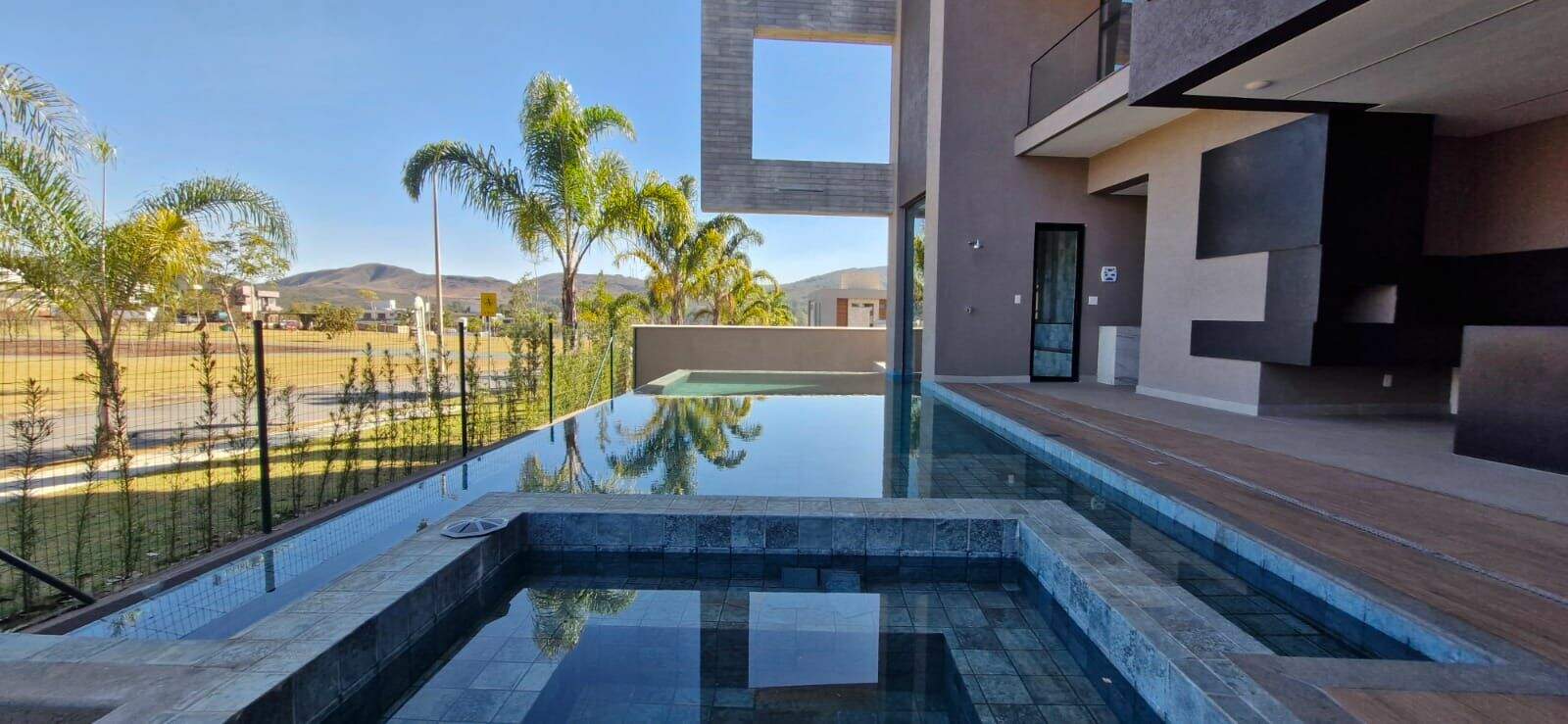 Casa à venda no Alphaville - Lagoa dos Ingleses: 