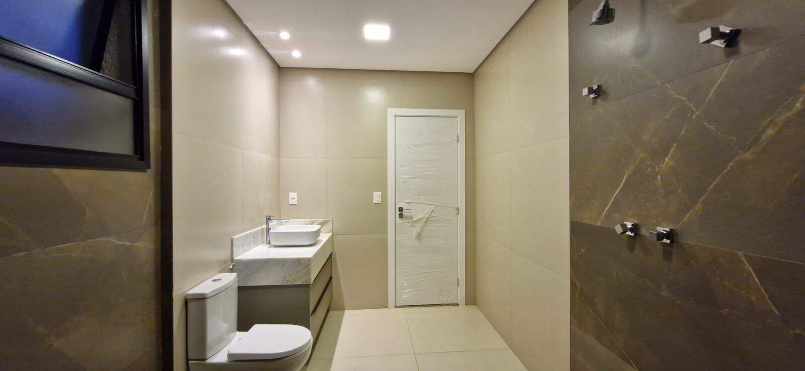 Casa à venda no Alphaville - Lagoa dos Ingleses: 