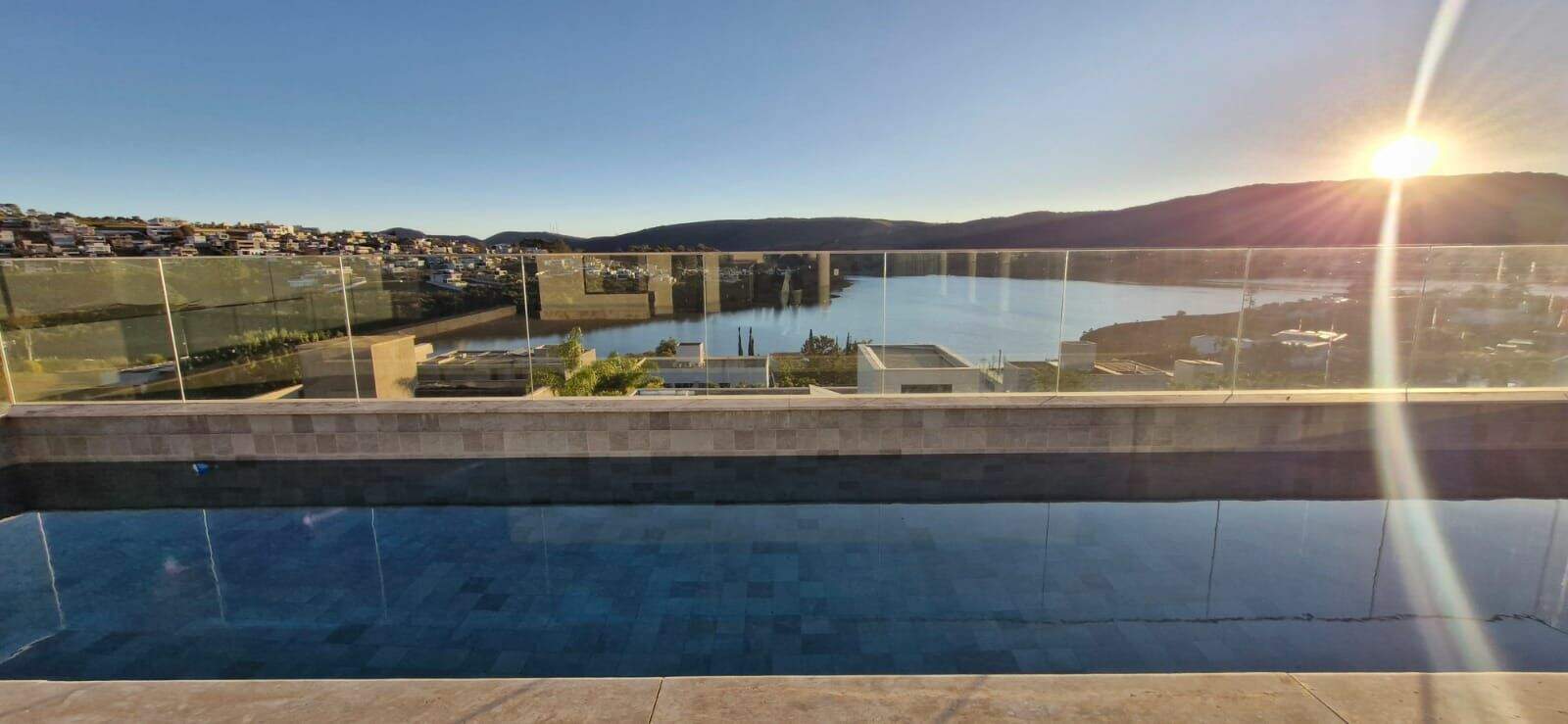 Casa à venda no Alphaville - Lagoa dos Ingleses: 