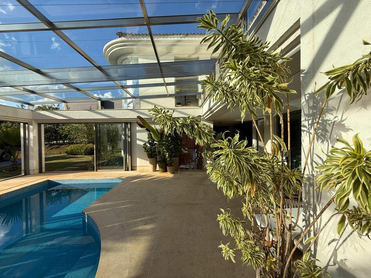 Casa à venda no Vale dos Cristais: 