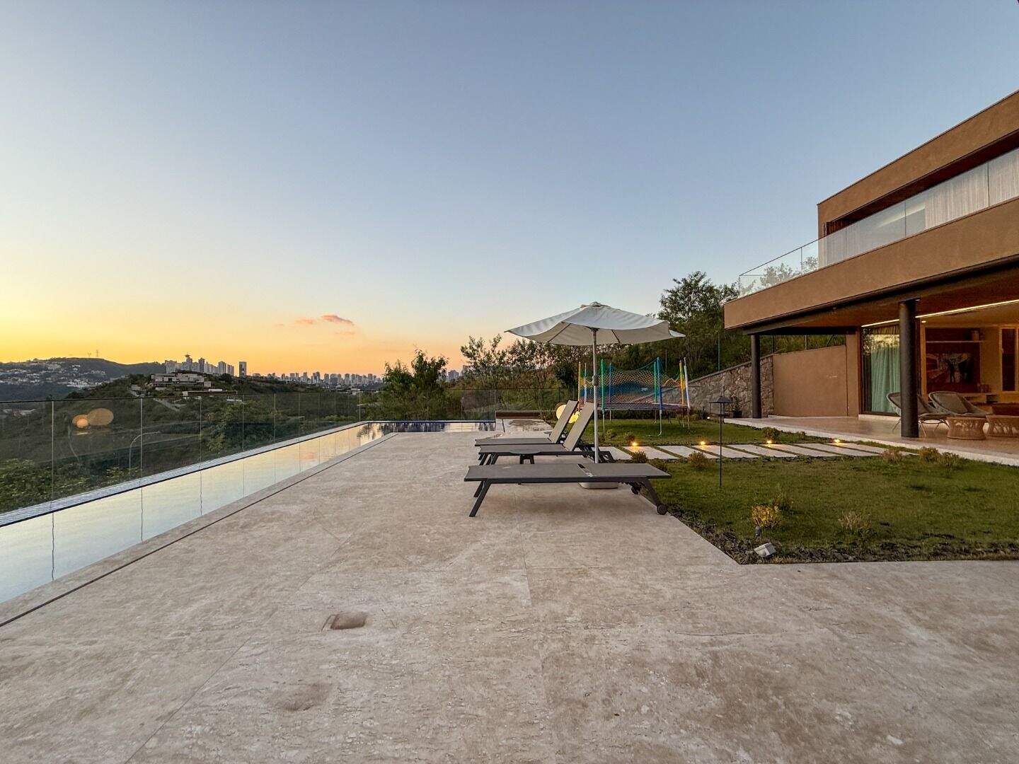 Casa à venda no Vale dos Cristais: 