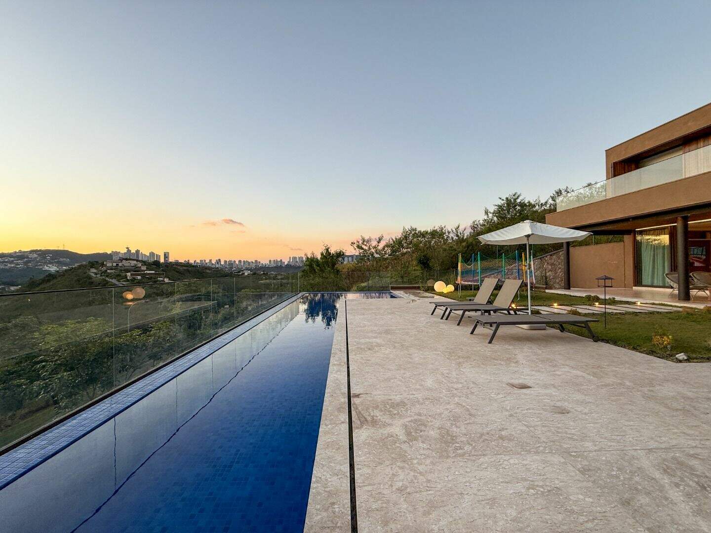 Casa à venda no Vale dos Cristais: 