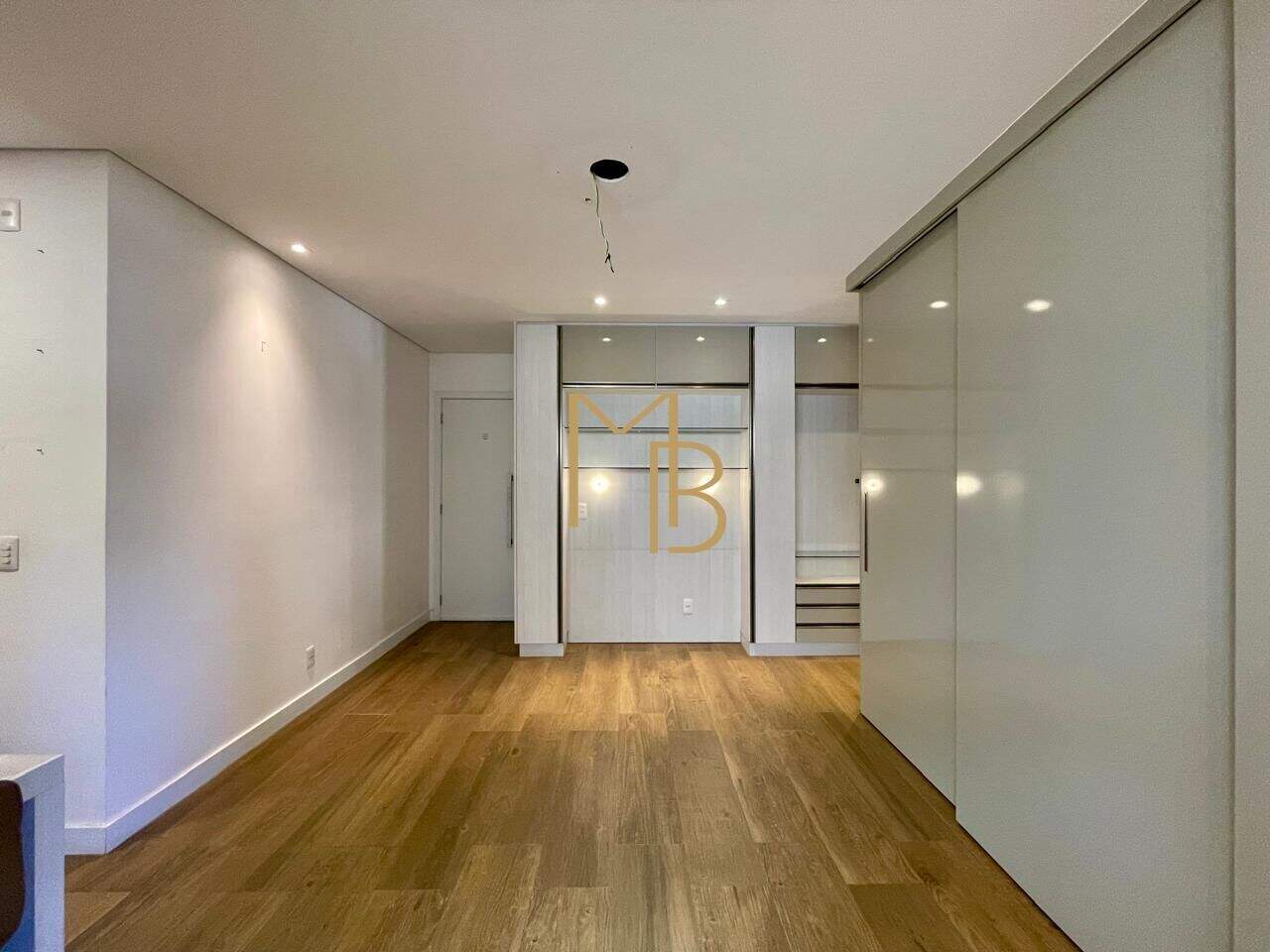 Apartamento à venda no Lourdes: 