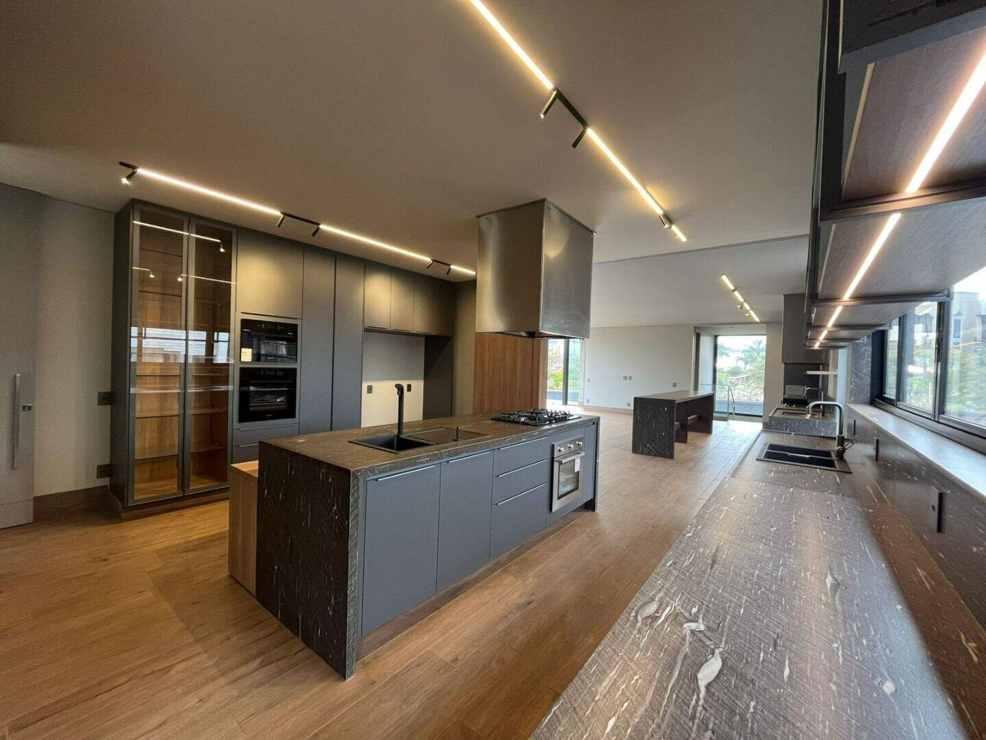 Casa à venda no Alphaville - Lagoa dos Ingleses: 