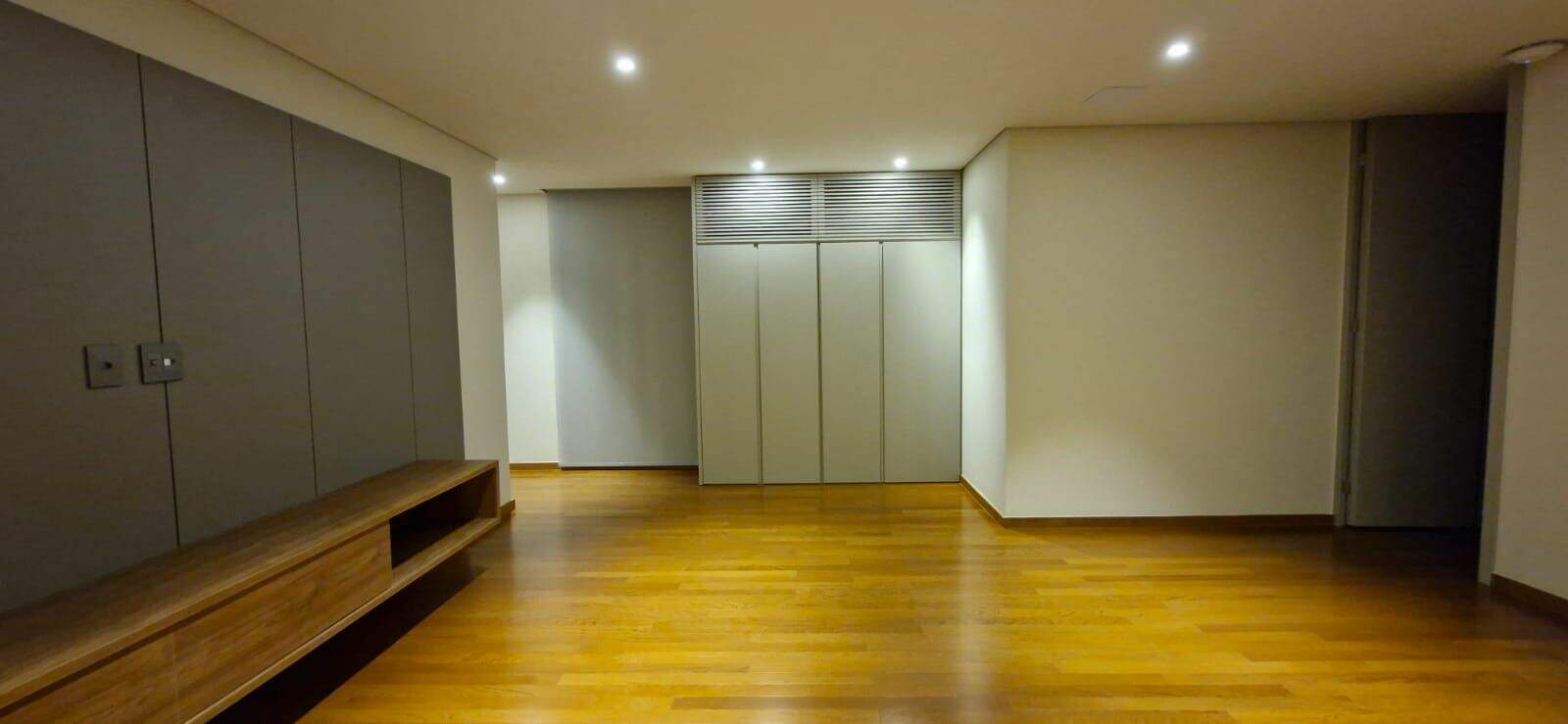 Casa à venda no Alphaville - Lagoa dos Ingleses: 