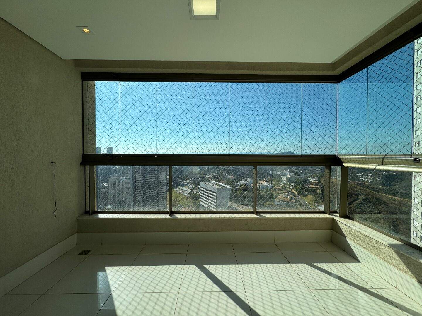 Apartamento à venda no Vila da Serra: 