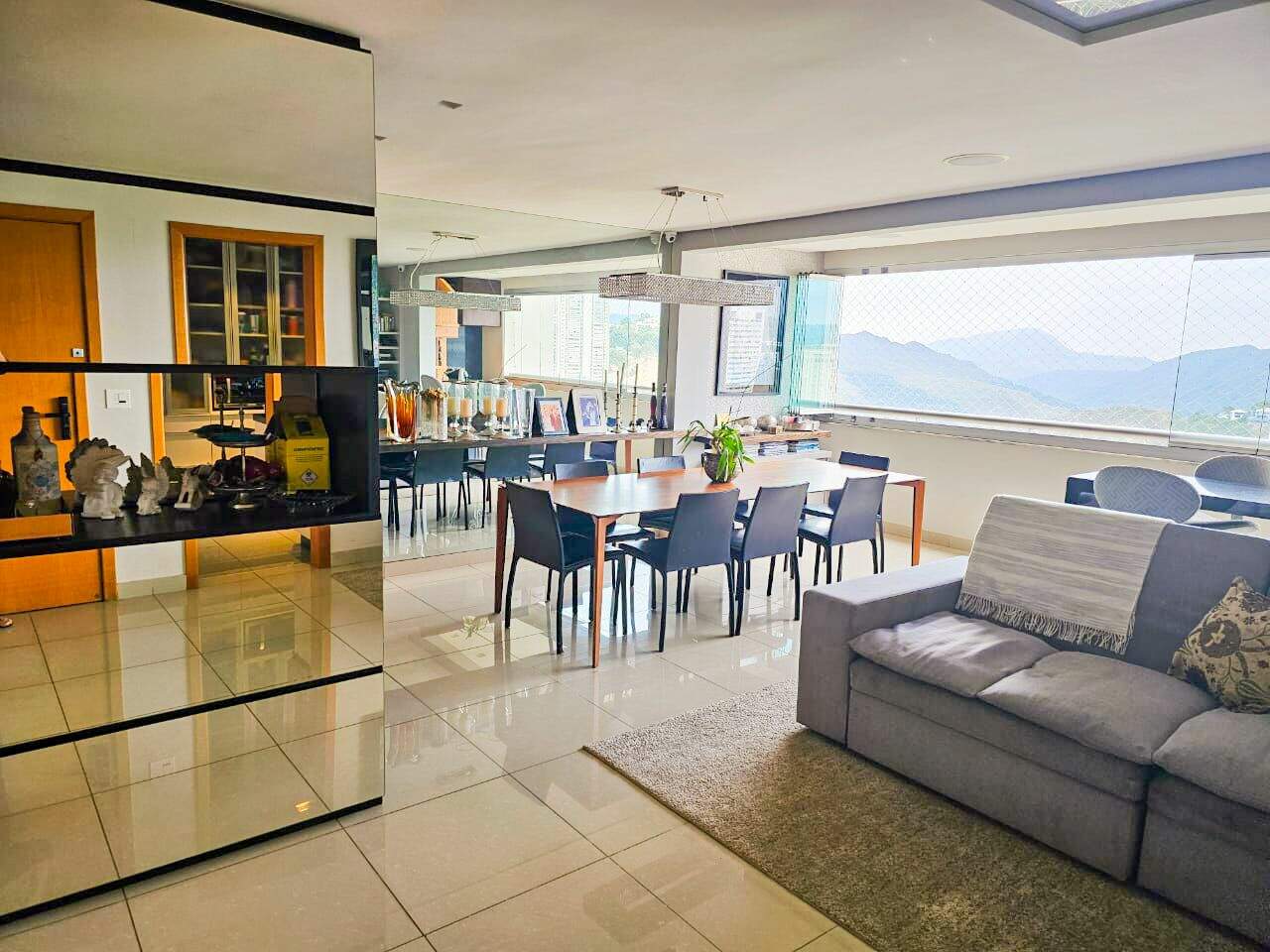 Apartamento à venda no Vila da Serra: 