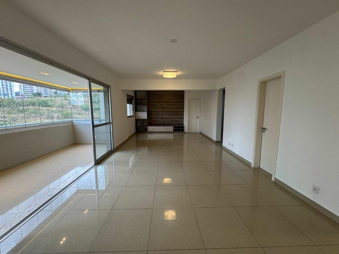 Apartamento à venda no Vila da Serra: 