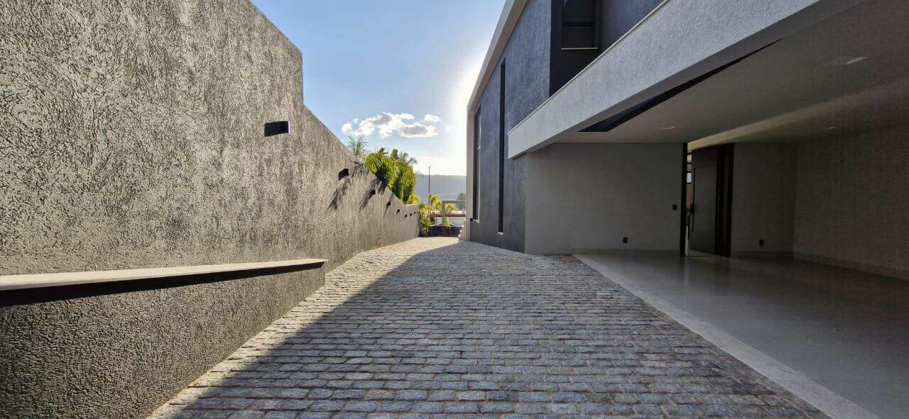 Casa à venda no Alphaville - Lagoa dos Ingleses: 