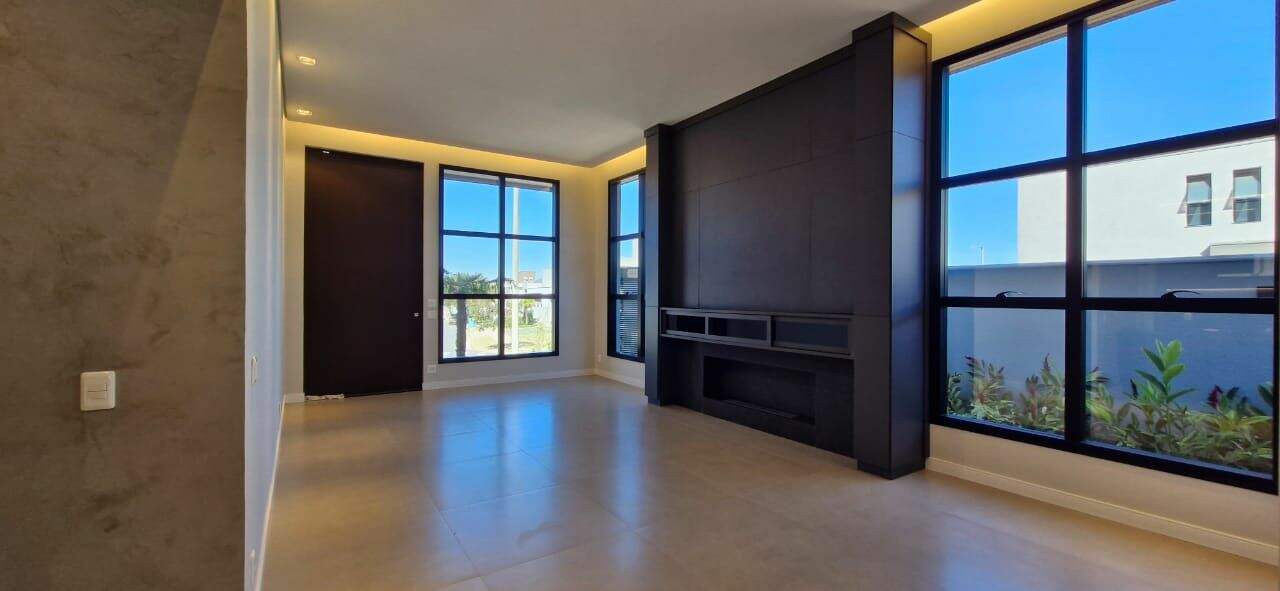 Casa à venda no Alphaville - Lagoa dos Ingleses: 