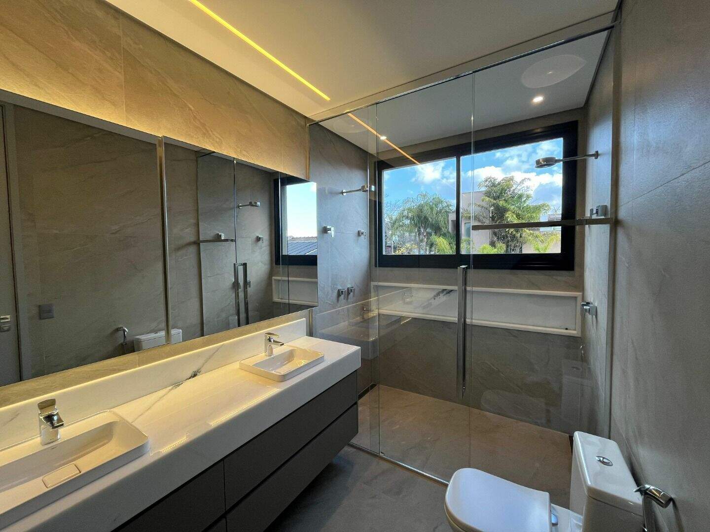 Casa à venda no Alphaville - Lagoa dos Ingleses: 