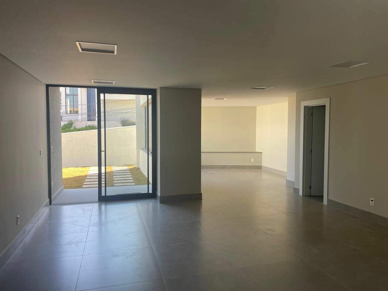 Casa à venda no Alphaville - Lagoa dos Ingleses: 