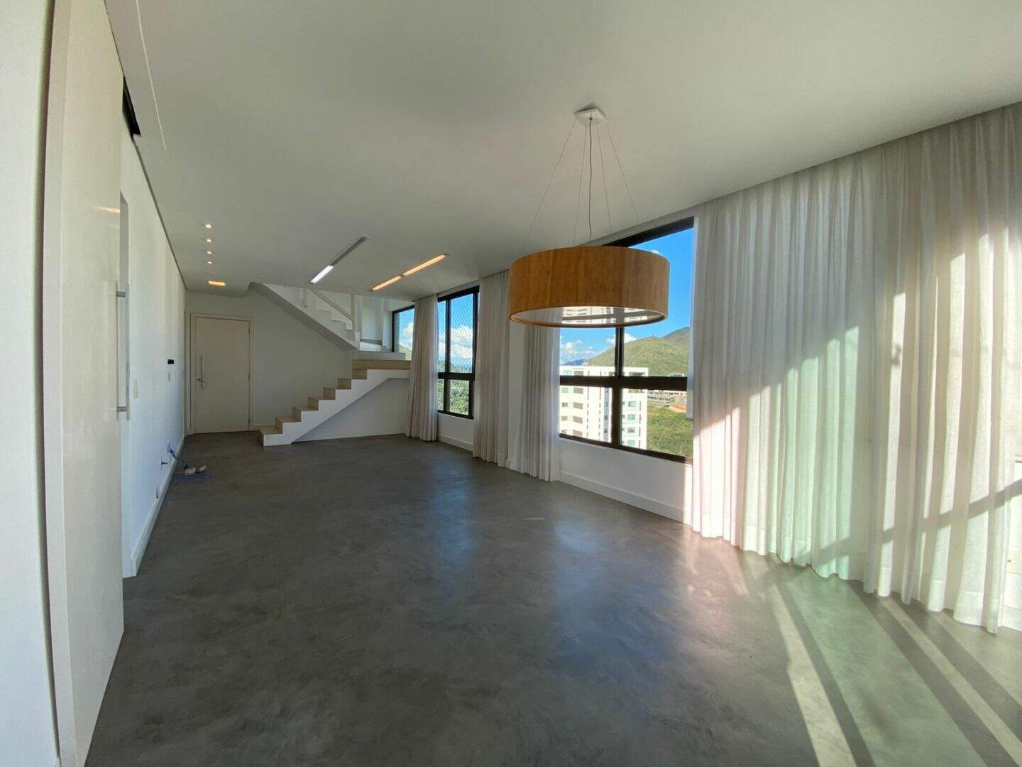 Cobertura à venda no Vale dos Cristais: 