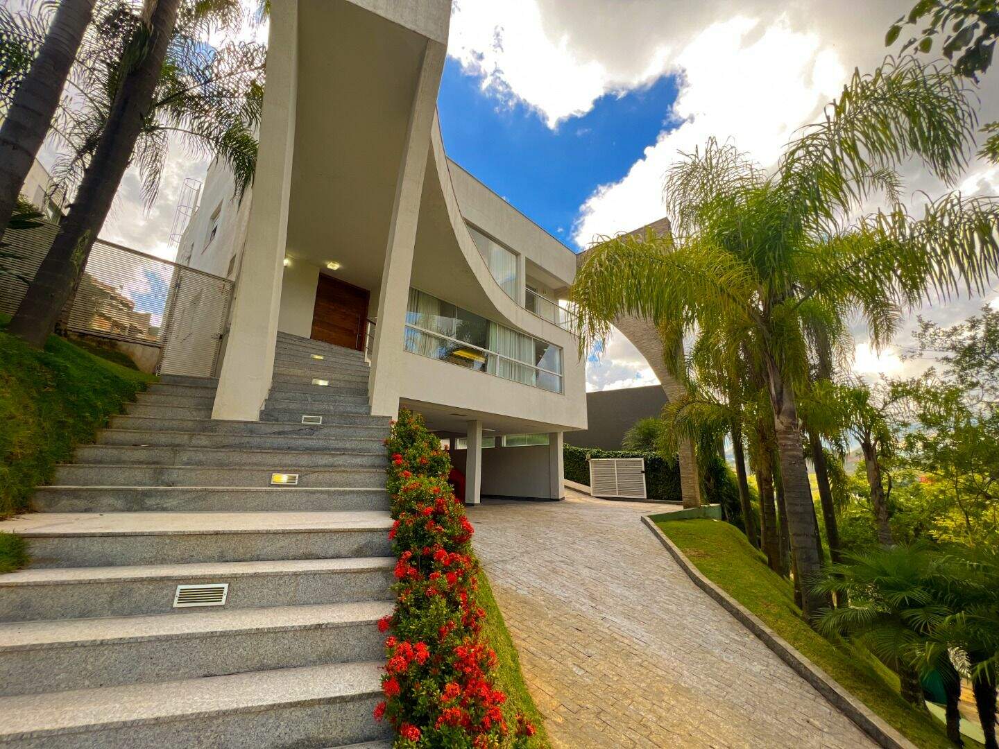 Casa à venda no Vale dos Cristais: 