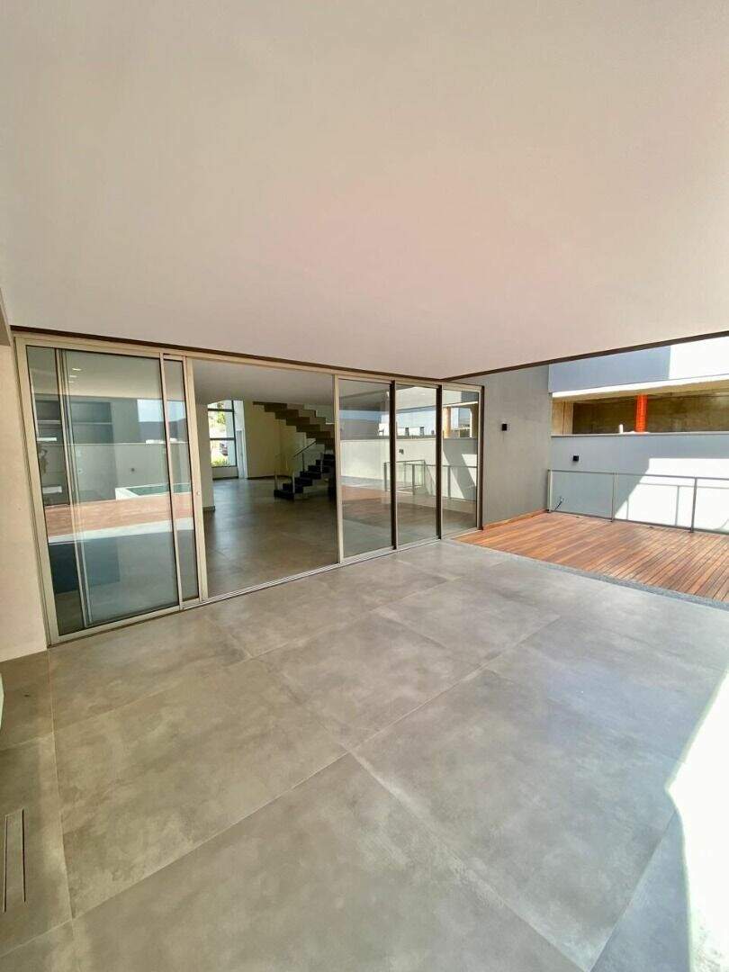 Casa à venda no Alphaville - Lagoa dos Ingleses: 