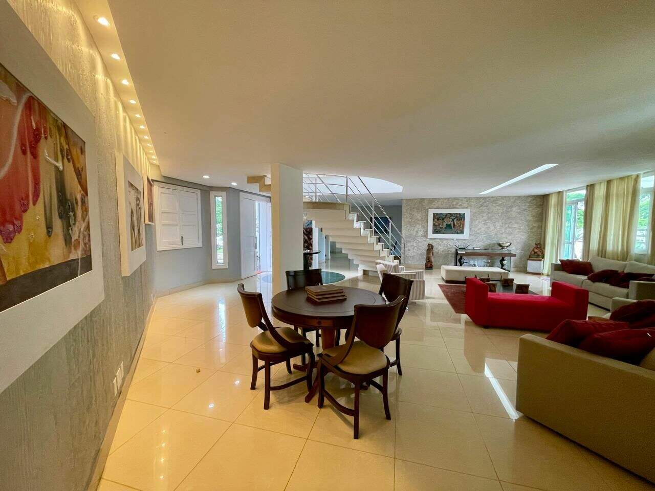 Casa à venda no Alphaville - Lagoa dos Ingleses: 