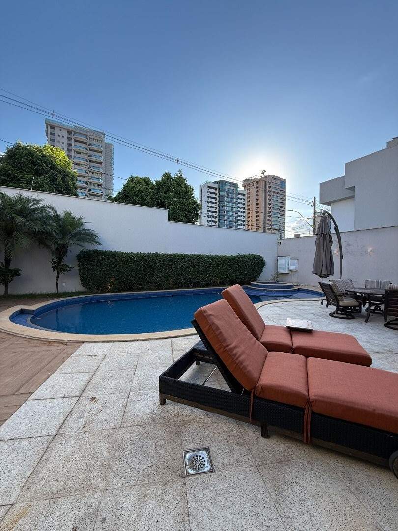 Casa à venda no Belvedere: 