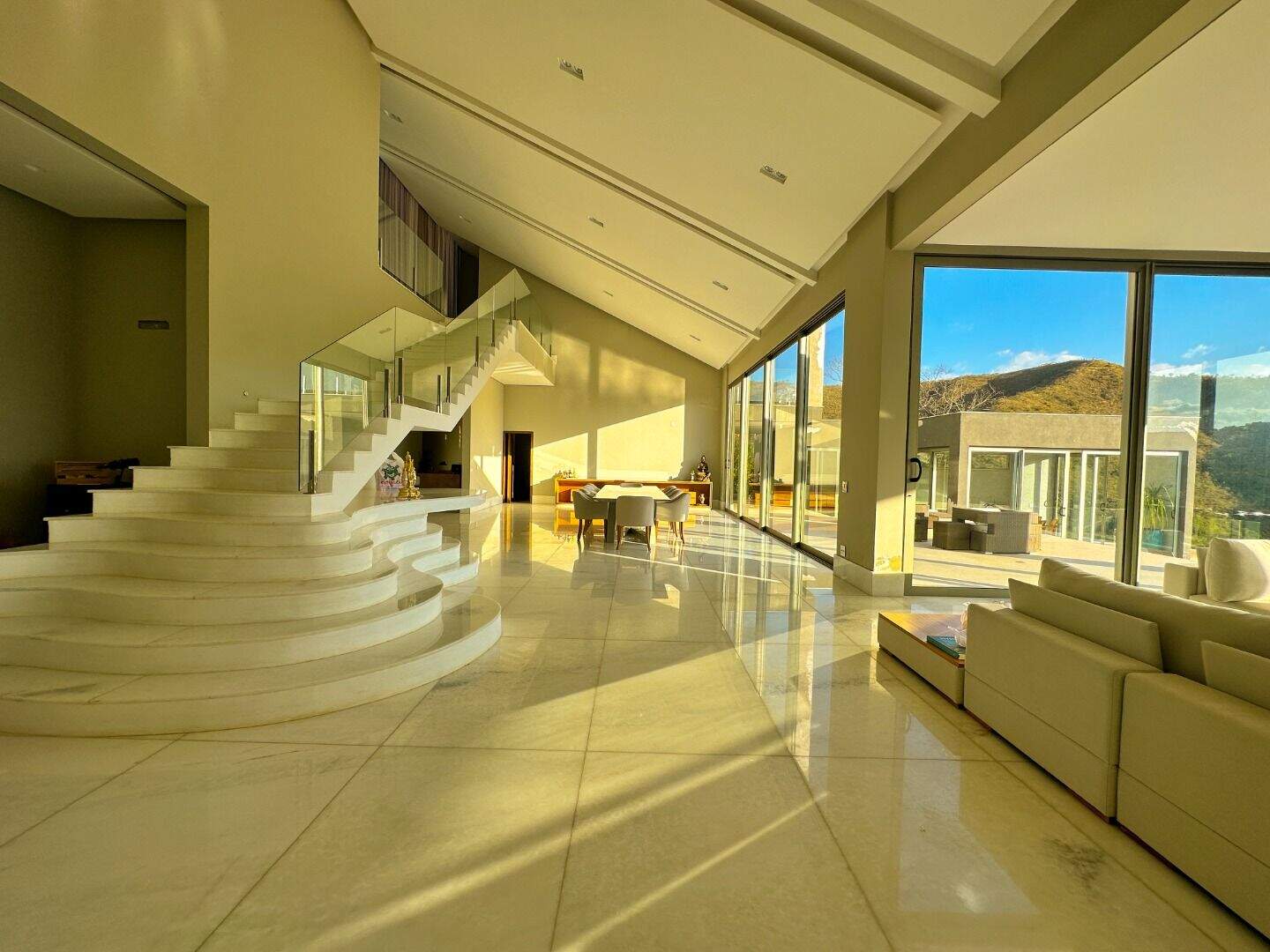 Casa à venda no Vale dos Cristais: 