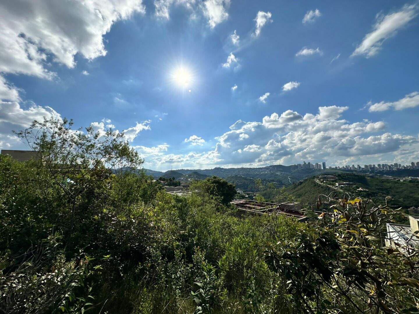Terreno à venda no Vale dos Cristais: 