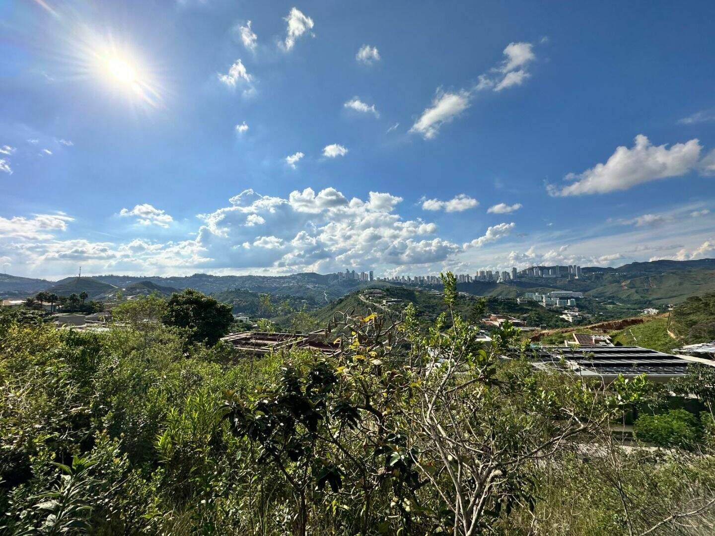 Terreno à venda no Vale dos Cristais: 