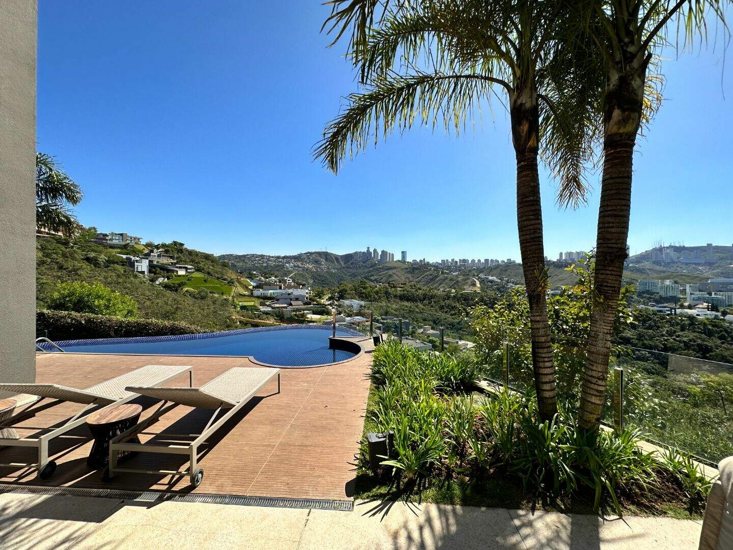 Casa à venda no Vale dos Cristais: 