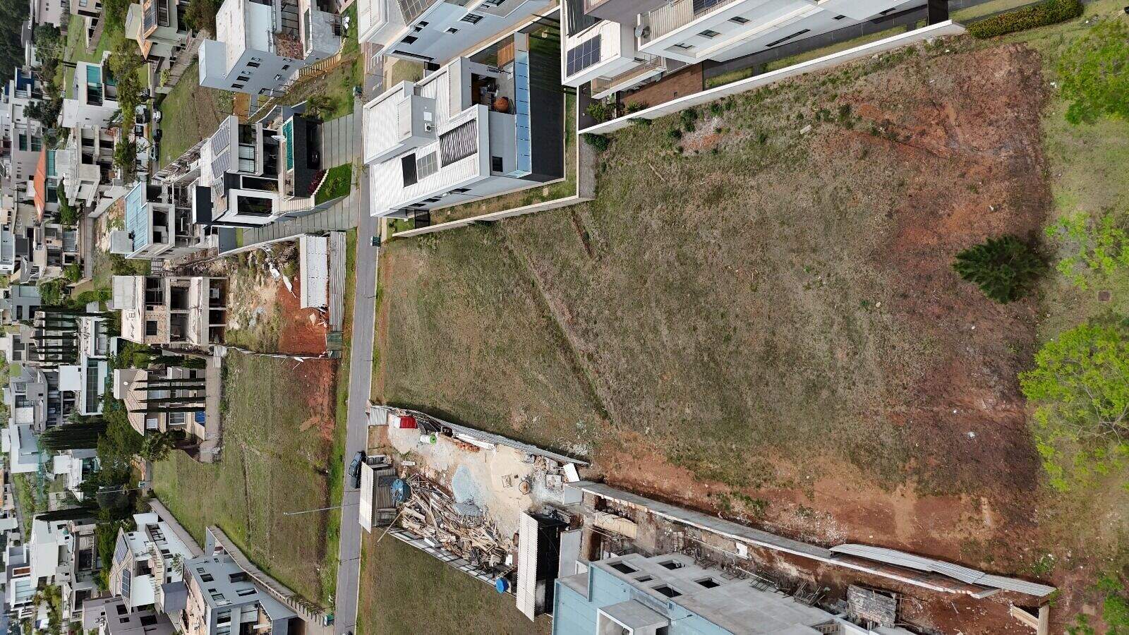 Terreno à venda no Alphaville - Lagoa dos Ingleses: 