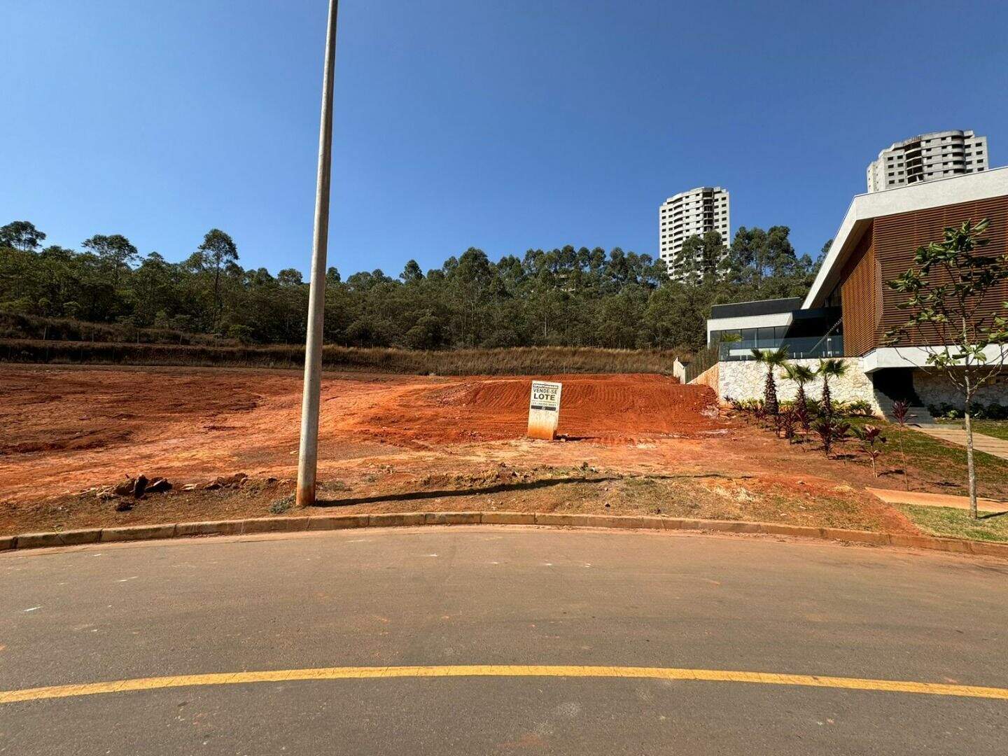 Terreno à venda no Alphaville - Lagoa dos Ingleses: 