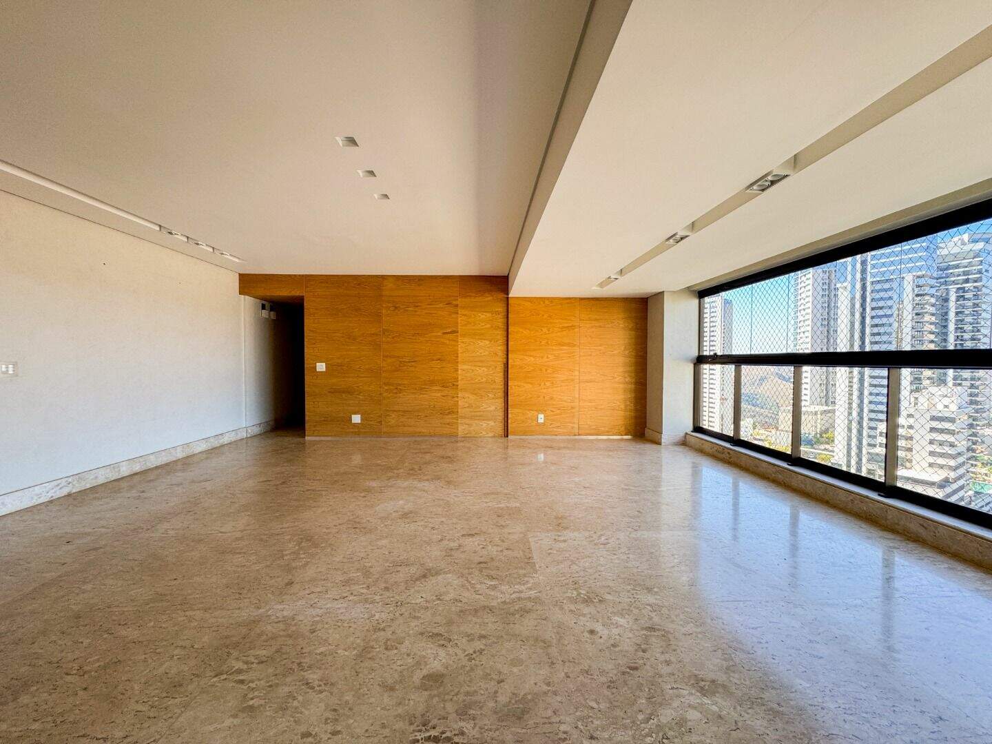 Apartamento à venda no Vila da Serra: 